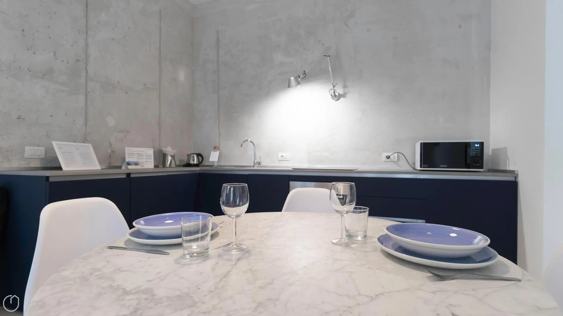 Italianway - Piazza Niccolo Tommaseo 2A Apartment Milan 0*,